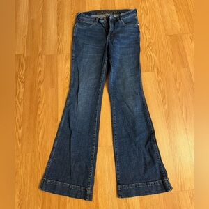 Wrangler Women’s High Rise Trouser Jean